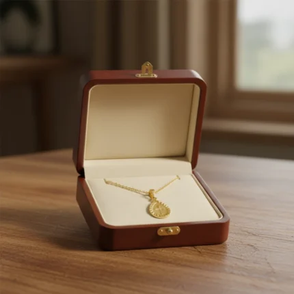 Gold Teardrop Pendant