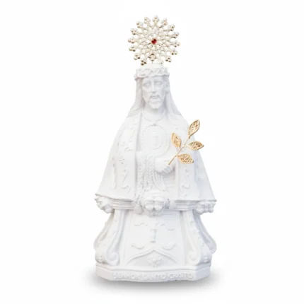 Lord Holy Christ of the Miracles Statue